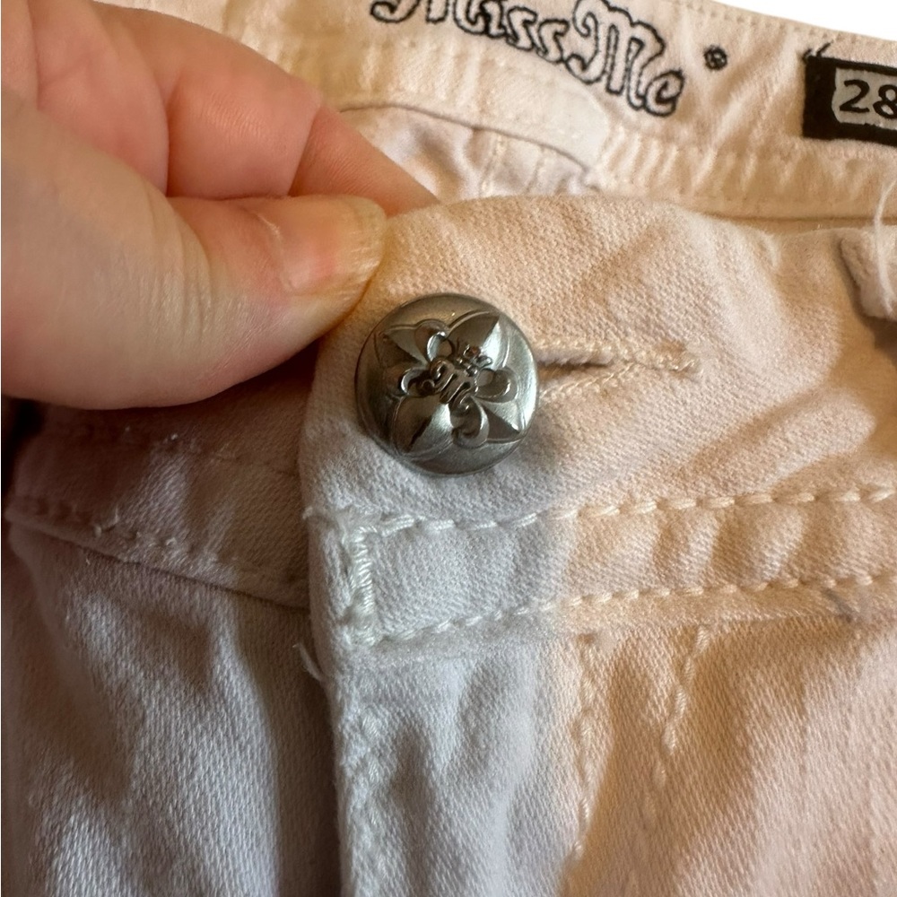Miss Me White Crop Denim Capri - Picture 9 of 15